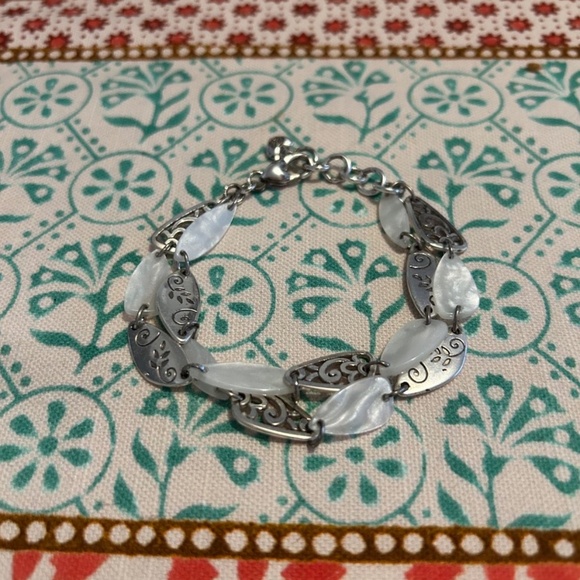 Brighton Bracelet - Picture 1 of 2